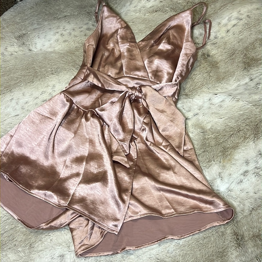 Selfie Leslie - Angel Biba Romper